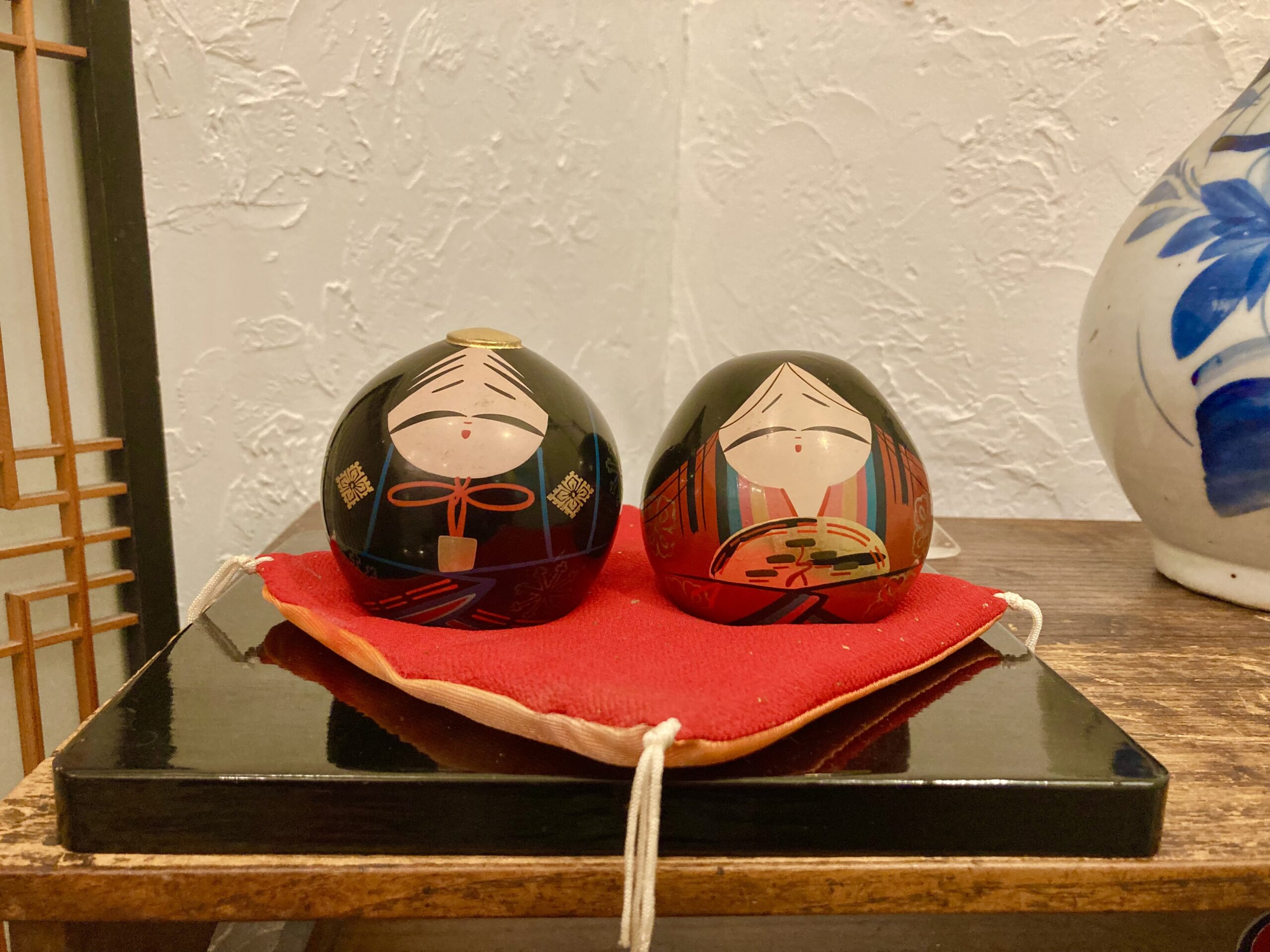 コンパクト雛人形　山口県伝統工芸品　大内人形　漆塗り