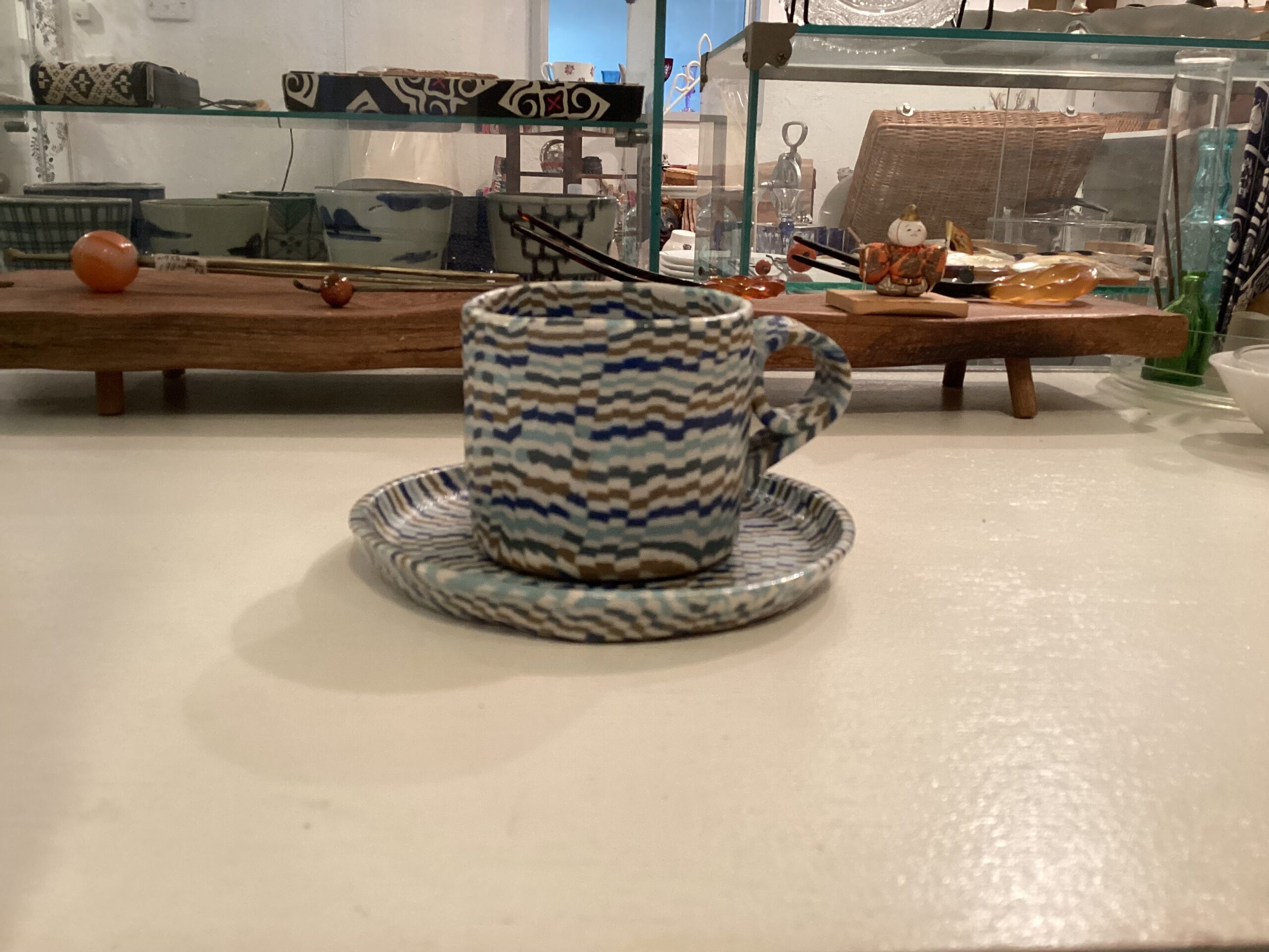 カップアンドソーサー　練り込み　長江哲男　瀬戸焼　更紗窯